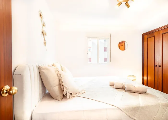 Aquamarina I Calpe, By The *